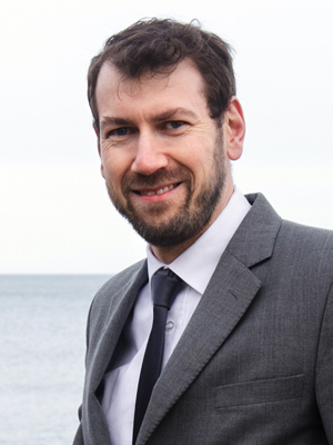 Dr Benjamin Bader